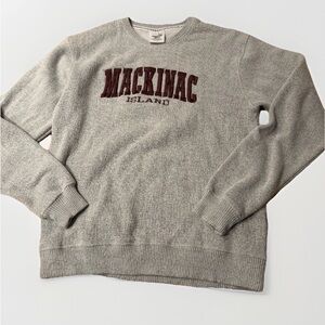 Vintage Mackinac Island Embroidered Sweatshirt Men’s Medium Gray 90s/00s